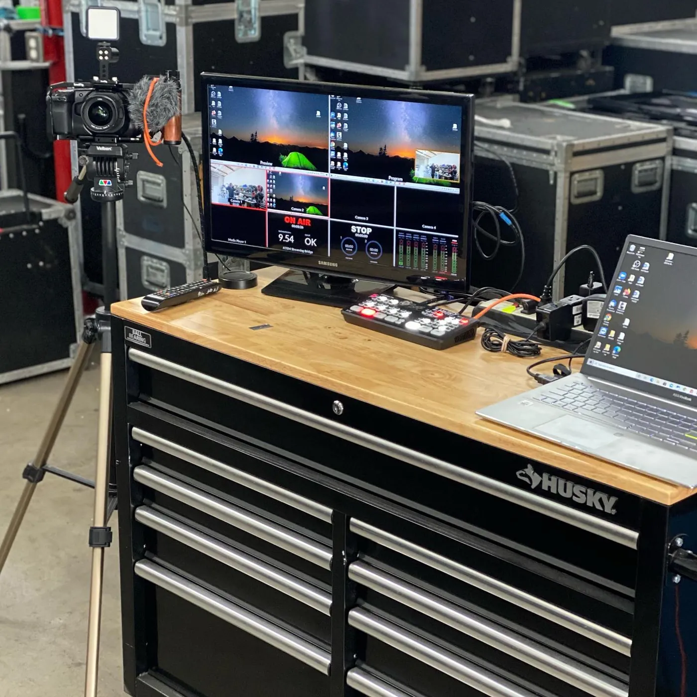 Camera and monitor rig built on a rolling tool chest